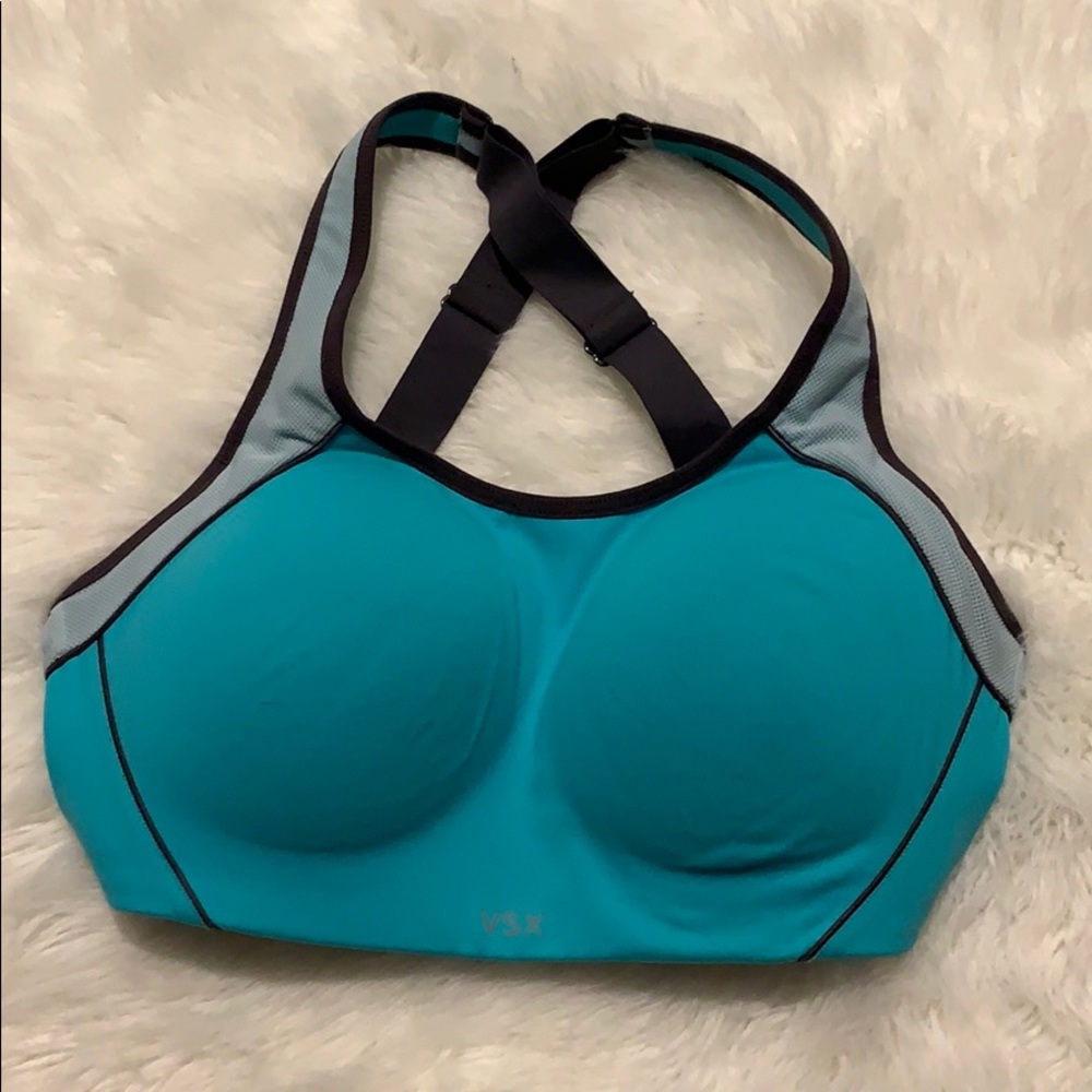 Victoria Secret sports bra 34D